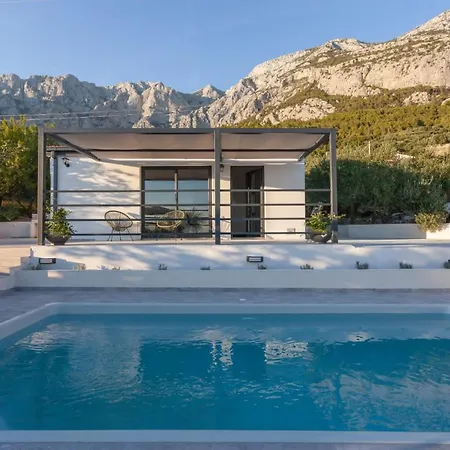 Holiday home Olive Lounge House *